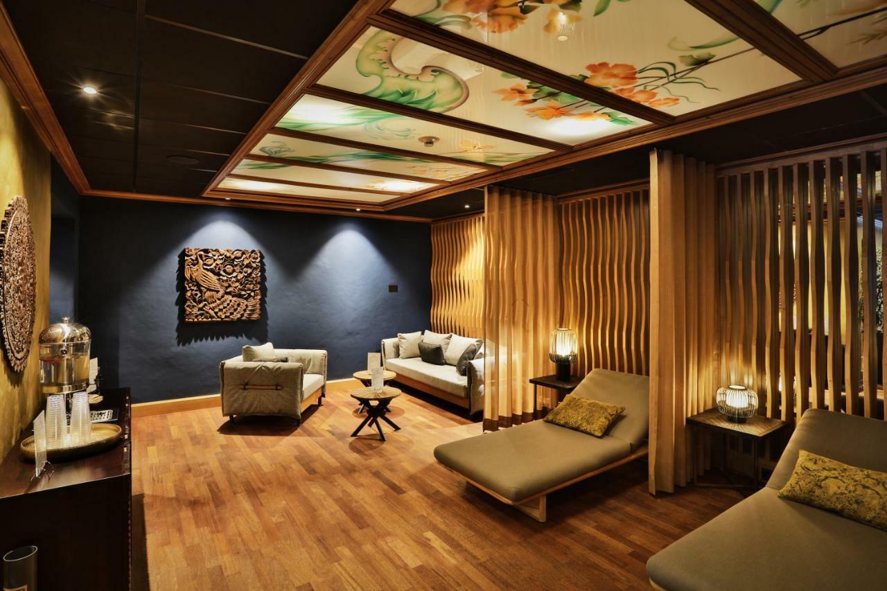 Ermitage Wellness- & Spa-Hotel Gstaad Extérieur photo